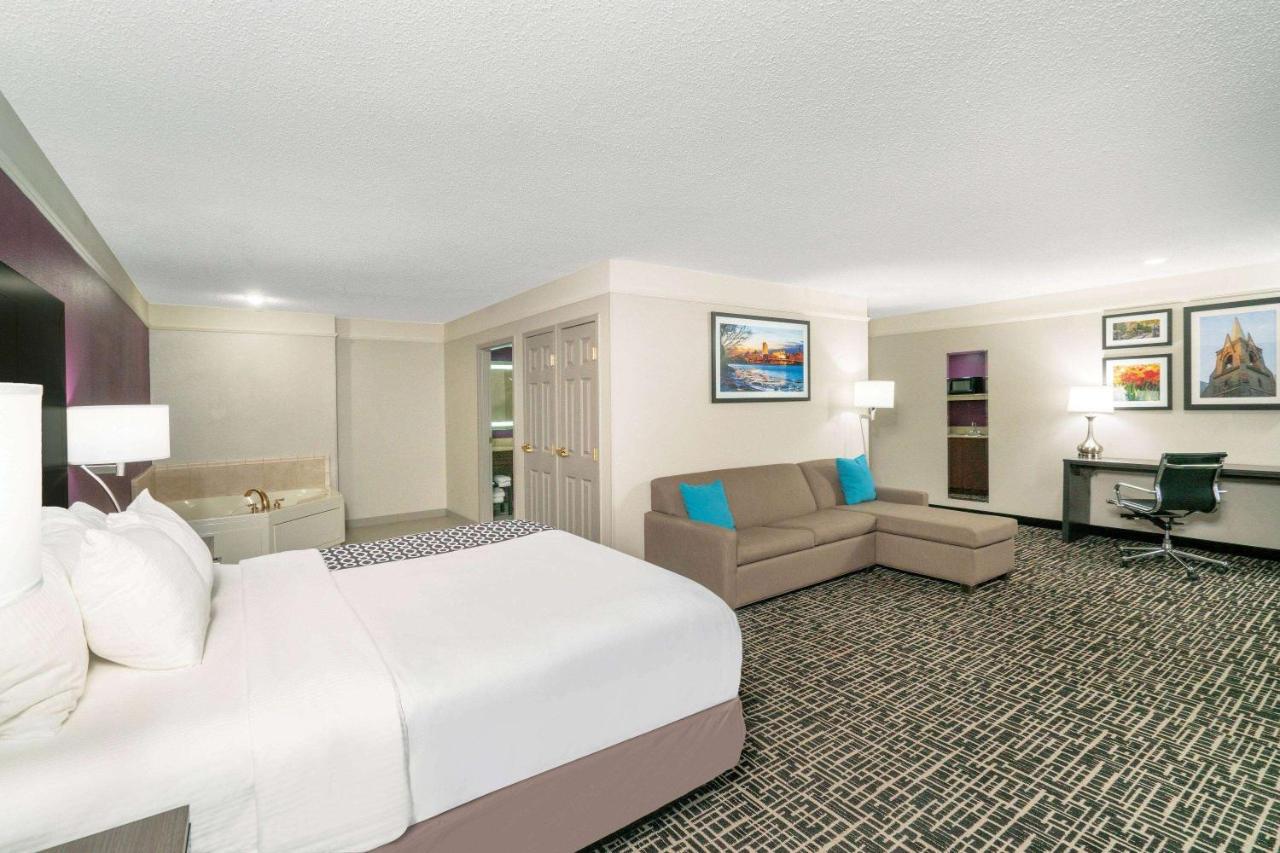La Quinta By Wyndham Latham Albany Airport Hotel Ngoại thất bức ảnh