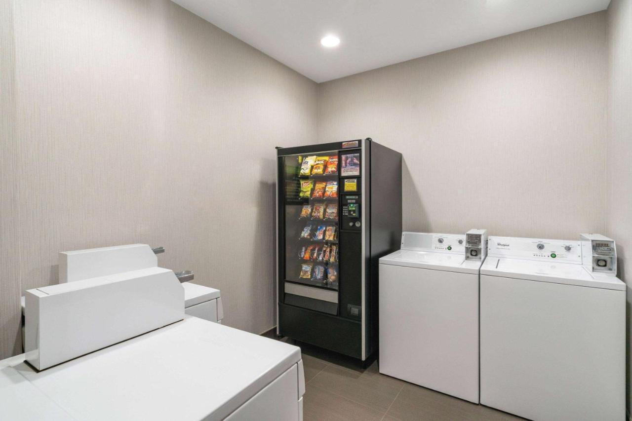 La Quinta By Wyndham Latham Albany Airport Hotel Ngoại thất bức ảnh