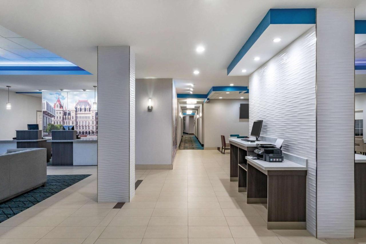 La Quinta By Wyndham Latham Albany Airport Hotel Ngoại thất bức ảnh